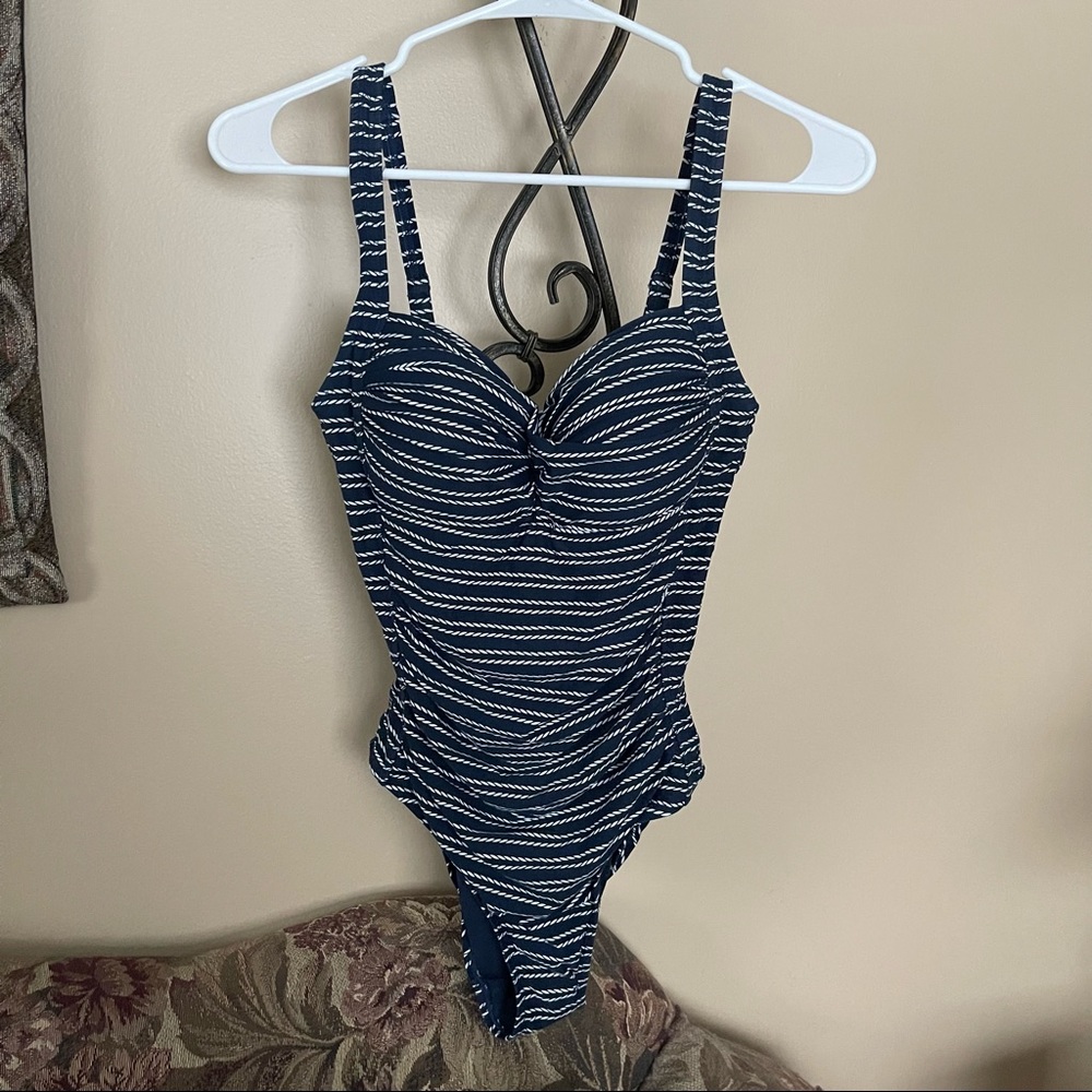 Good used condition Niptuck One Piece swim
